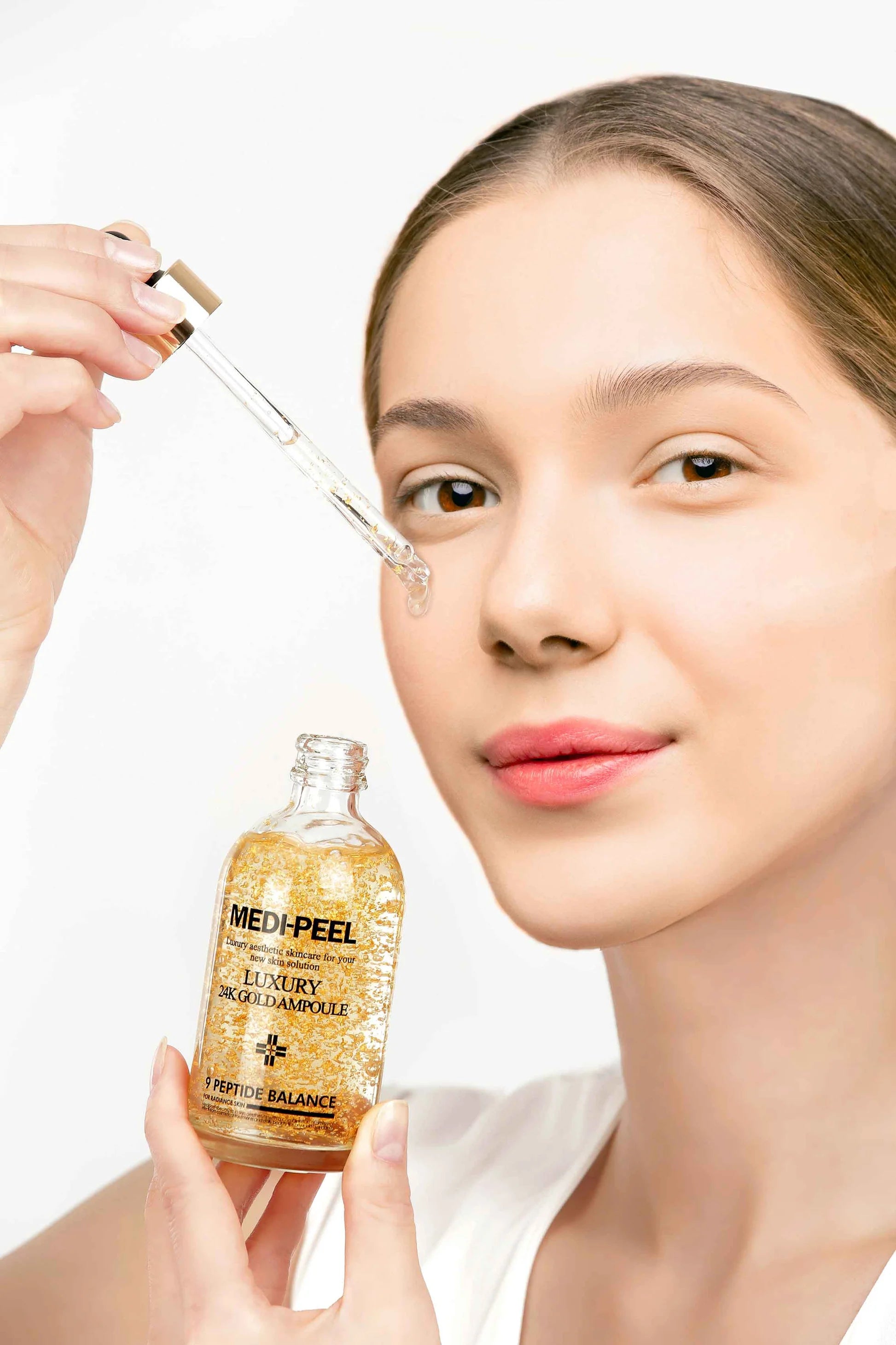 Medi-Peel Luxury 24K Gold Ampoule - 100ml (24K gold, hyaluronic acid, and niacinamide)